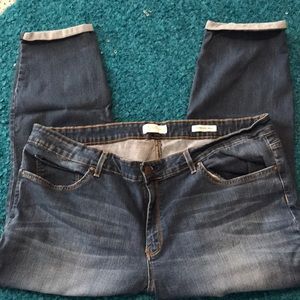 Jessica Simpson/Sz 24W/Forever Rolled Skinny Crops